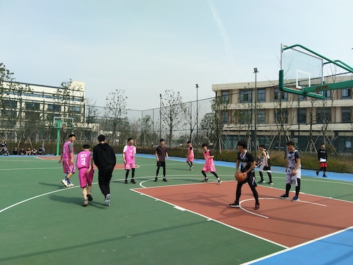 B区—学生生活区室外篮球场