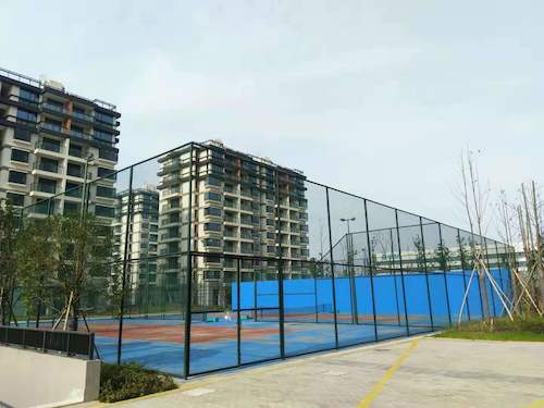 B区—教师公寓室外网球场